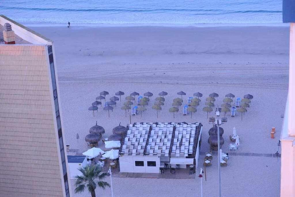 Atico Apartamento Loft Playa Victoria Cádiz Kültér fotó