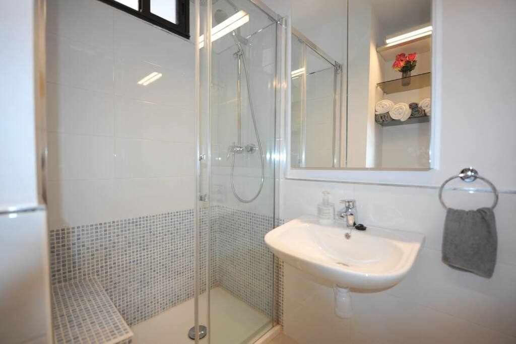 Atico Apartamento Loft Playa Victoria Cádiz Kültér fotó